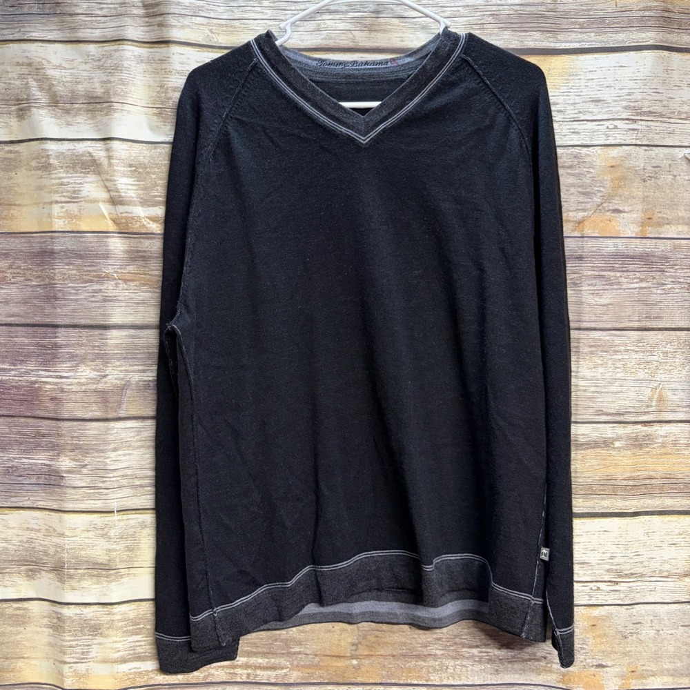 Tommy Bahama Mens Black 100% Extrafine Merino Wool V-Neck Sweater M Pullover